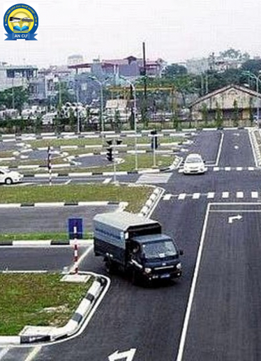 Dạy Lái Xe Ô Tô Bình Dương – Nhận Học Viên Tân Uyên, Bến Cát, Dĩ An